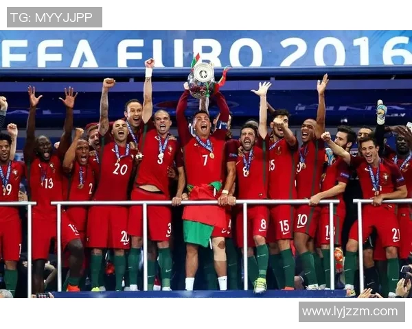 绿茵巨星卡巴里传奇生涯与荣耀瞬间全面回顾