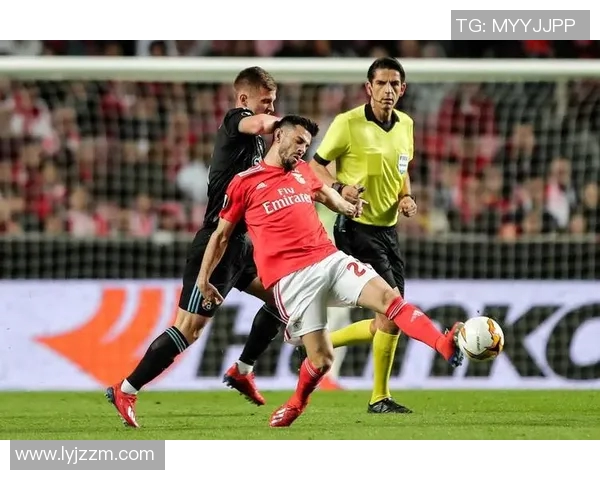 足球三巨头争辉 谁将问鼎世界足坛之巅